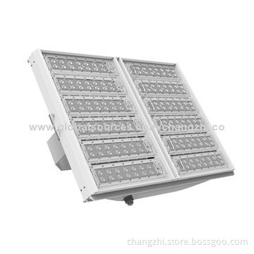 High-mast LED Floodlight, 150W Nominal Power, 100-277V Voltage